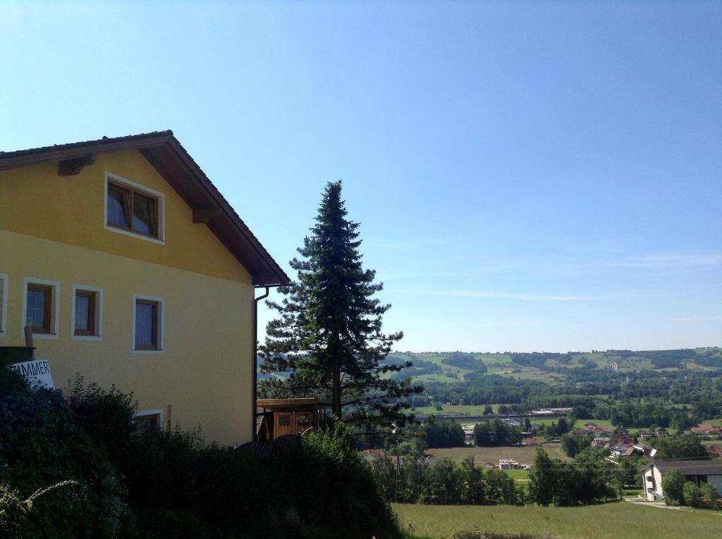 Haus Margit Apartment Schlierbach ภายนอก รูปภาพ
